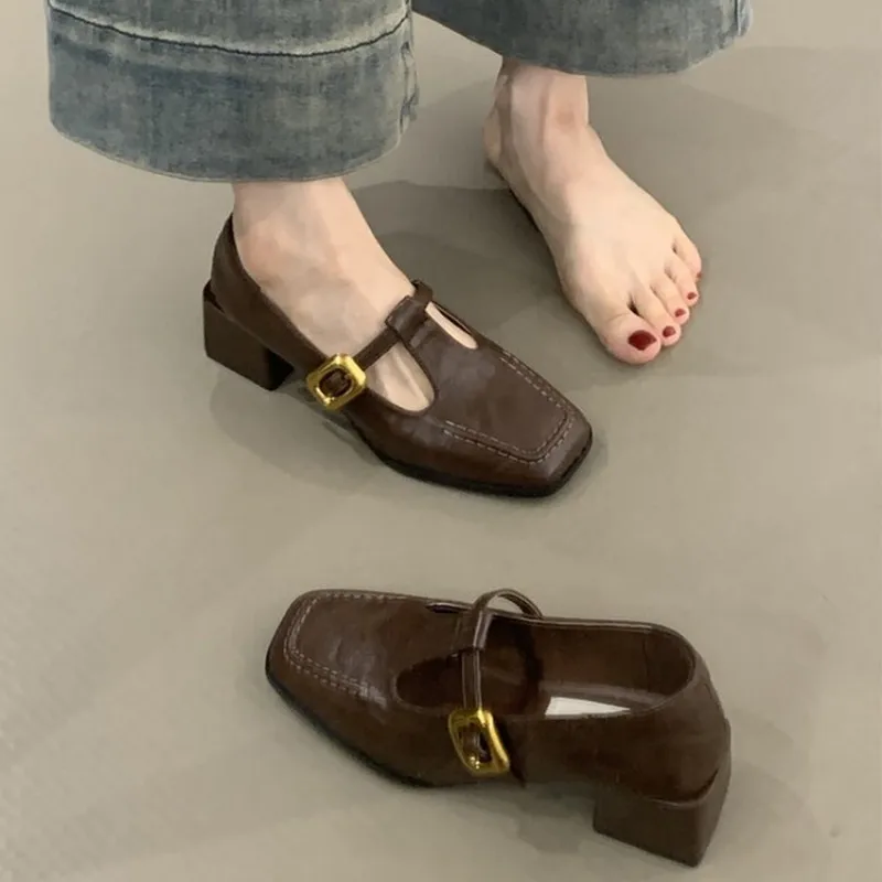 Womens Heels - 여성용 사각 앞코, T자 스트랩, 메리