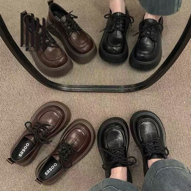 Womens Heels - 여성용 빈티지 브라운 레이스업 플랫폼 옥스포드